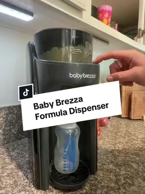 @Baby Brezza 😌 it’s giving barista mommy #babybrezza #formuladispenser #babyshowergift #babyregistrymusthaves 