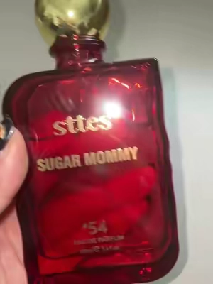 Men definitely can’t refuse this smell🤫#perfume#titkokperfume#viral#TikTokMidYearSale#LoveIsland
