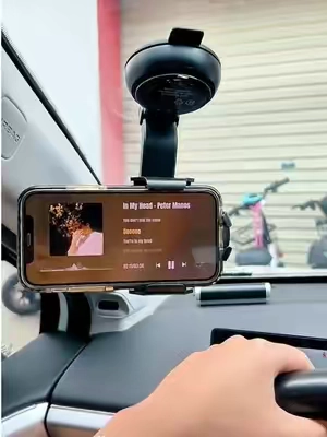 Say goodbye to wobbly phones on road trips! 🚗💨 The UGREEN Universal Suction Cup Mount keeps your phone stable and secure—no mess, no hassle. Compatible with iPhone & Samsung, eco-friendly, and worry-free for up to 1.5 million miles! Tap ‘Shop Now’ and level up your drive.#UGREENPhoneHolder #CarMount #phoneholderforcar #tiktokshopsummersale #TikTokshopbacktoschool