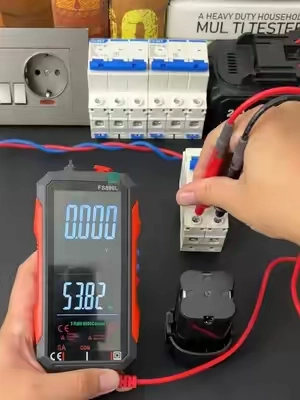 Compatible con múltiples aplicaciones eléctricas, desde pruebas domésticas hasta mantenimiento industrial.#videowave #HomeElectricalTest #electricalwork #multimerica #smartmultimeter 