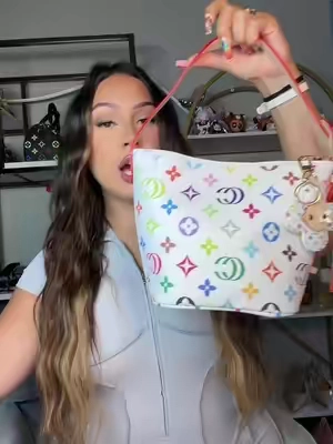 so cute & stylish!!! #luxury #pursetok #cutepurses #tiktokshopcreatorpicks #fashiontok 