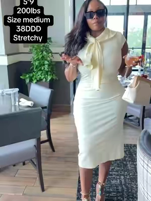 5’9/200lbs/size medium/38DDD
