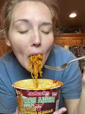 #instantnoodles #noodles #birriaramen 