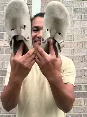 Clogs, Comfortable Wear,Comfortable Clogs.Affordable clogs.@Tillys #hinsights #clogs #clog #comfortableshoes #comfortablewear 