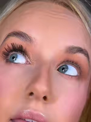 This just launched mascara from @Jones Road is amazing!!!! #mascarareview 