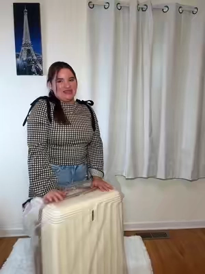 Enamorada🥹🥰 #fyp #luggage #maletas 
