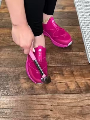 Zapatos de trabajo antideslizantes para mujer: zapatillas de seguridad ligeras y transpirables con puntera de acero y resistencia a perforaciones, ideales para trabajadoras y enfermeras que pasan el día de pie.#TikTokshopbacktoschool#