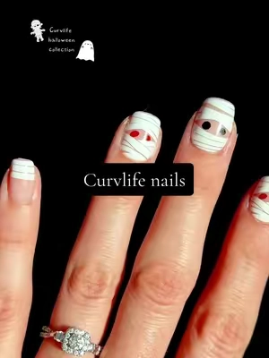 the cutest little mummies 🤍 #curvlife #pressonnails #halloweennails #spookyseason  #girlythings 