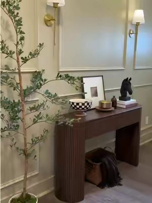 Styling my console table to create the perfect cozy entryway 🤎✨ @ONBRILL OFFICIAL  #ConsoleTable #EntrywayDecor #EntrywayInspo #HomeDecor #TikTokshopbacktoschool 