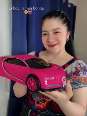 Enamorada de mi bocina está bellísima ay colores y suena con todo.😍🎵#bocina#musica#carro#woman#rosa
