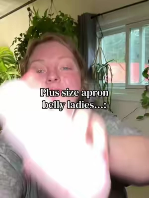 Plus size ladies body powder is the answer #apronbellygirls #bodypowder #comfortbodypowder #antisweatpowder #tiktokshopcreatorpicks 