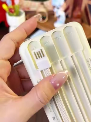 One charger for everything. compatible with both Android and Apple, and it charges very quickly. #summerwins #powerbank #charmast #dealsforyoudays