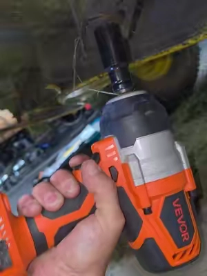 958.8 ft-lbs of torque in a cordless 1/2-inch impact wrench! Brushless motor, two 20V 4Ah batteries, charger, sockets, and enough power for serious truck, automotive, and garage work. #ImpactWrench #CordlessImpactWrench #VEVORSuperBrandDay #TikTokShopCreatorPicks #TikTokshopbacktoschool 