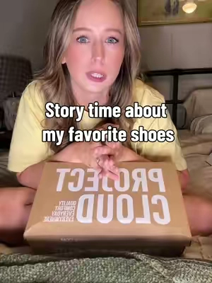 I love a good slip on closed toe shoe #projectcloud #womensclogs #sliponshoes #memoryfoamshoes @Project Cloud 