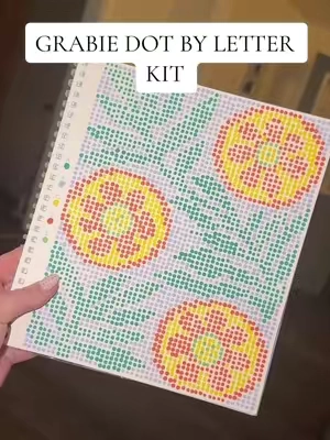 new favorite screen-free hobby unlocked 🥹🎨✨ this dot-by-letter coloring kit comes with the book + dual tip acrylic markers and it’s SO satisfyingggg #dotbyletter #adultcoloring #screenfreehobby #grabie #StressRelief 