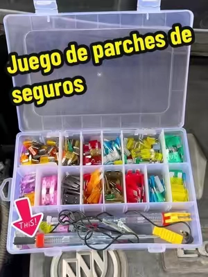 Las pequeñas averías en los circuitos eléctricos se pueden solucionar fácilmente con un kit de fusibles.#CarDIY #tools #autotools #bluecollar #savemoney 