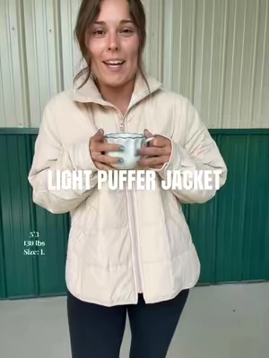 The perfect light jacket for fall!! #pufferjacket #lightjacket #pufferjacketoutfits #falloutfitinspo #falltransitionoutfit @TanmingFashion 