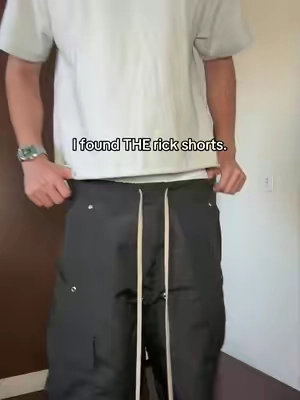 I'm 5'11 155 wearing medium! #mnml #mnmlshorts #cargoshorts #TikTokShop 