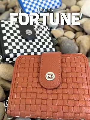 #irisandrainbow #TikTokShop #MustHave #wallet #irisarmy 