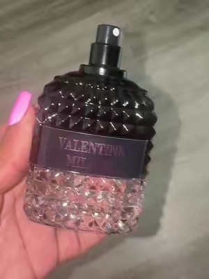 Valentine Milano cologne 😍