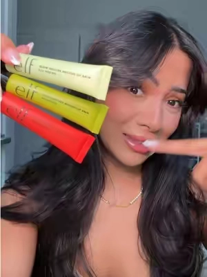 Dill pickle fiends, this is for you 😂🥒 @e.l.f. Cosmetics  #elfcosmetics #dillpickle #lipbalm 