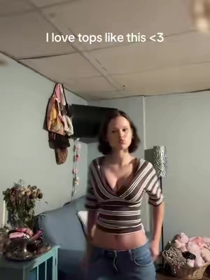7676192128698944782