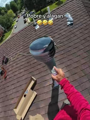 Ser pobre y alagan 🤣🤣 #memes #gracioso #humor #roofing #fyp @MORALES’S ROOFING LLC @JS Mendoza502 