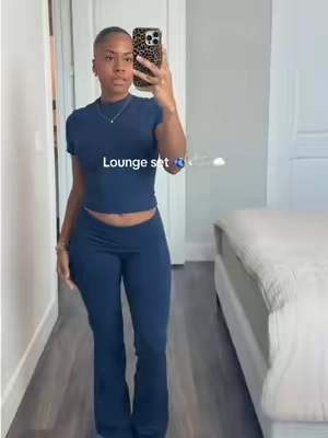 @PUMIEY #twopieceset #twopieceoutfit #matchingoutfits #loungeset #comfyfit 