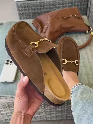 I love these clogs that make the fall sweaters look so cute with 