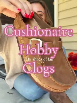 These clogs from @Cushionaire are literally everything! Definitely gonna be THE fall shoe this year!  #clogs #fallshoes #suedeclogs #TikTokshopbacktoschool #tiktokshopcreatorpicks 