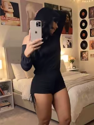 #TikTokshopbacktoschool #romper #OOTD #trending #offtheshoulder 