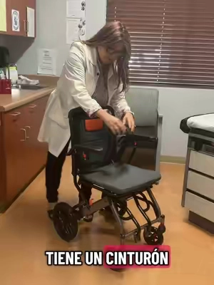 La silla de transporte que necesitas . Es liviana , fácil de mover. Y se dobla más chica que unas carriolas #silladeruedas #handicap #transporte #liliafnp @