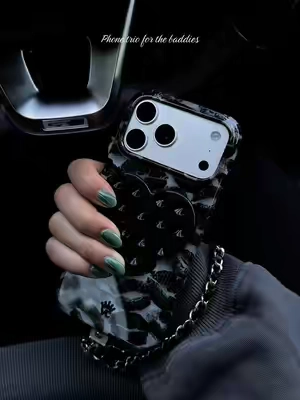 when all your phone accessories match >>>> @Velvet Caviar #velvetcaviar #phonecase #cutephonecases #TikTokshopbacktoschool #halloween 