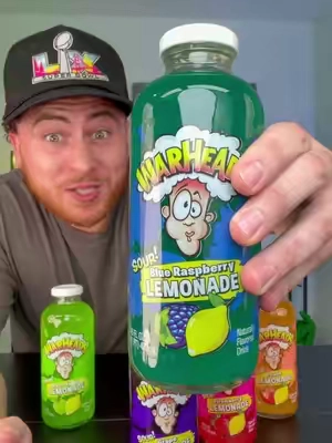 Warheads made sour lemonade! 😳#warheads #lemonade #sourlemonade #sour #TikTokshopbacktoschool 