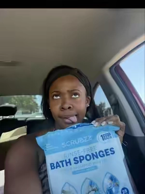 Rinse‑free bath sponges are a lifesaver in 103‑degree Texas heat. When I’m running errands, picking up my kid, or heading to Pilates, I use one to wipe down fast and cool off without needing a full shower. They activate with a small amount of water, create enough lather to refresh your skin, and keep you feeling clean even on the busiest, hottest days. I keep a pack in my car because Texas weather doesn’t play. #rinsefreebath #scrubzzdreamteam #hygeinetips #momcleaninghacks #postworkoutcare  @SCRUBZZZ 