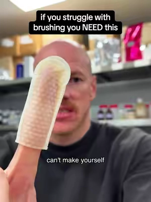 Really need help to brush?? 🤷‍♂️🫵 #toothwipes #ad 