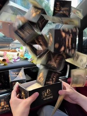 Birthday Surprise Explosion Box. #birthday #birthdaygift    #SummerWins   #surprise #TikTokshopbacktoschool 