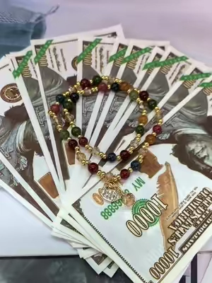 Evita comprar esta pulsera que atrae la riqueza, no quiero que tengas una vida mejor que la mía.#moneybracelet #atraerdinero #brazalete#fyp #regalo 