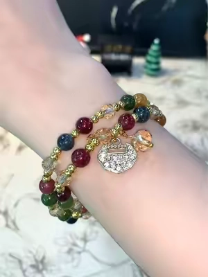 Evita comprar esta pulsera que atrae la riqueza, no quiero que tengas una vida mejor que la mía.#moneybracelet #atraerdinero #brazalete#fyp #regalo 