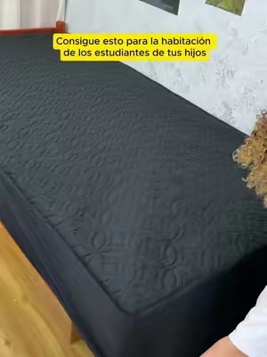 18 impermeable y antimanchas, lávalo una vez por semestre y ya.#waterproofmattresscover #homeessentials #homemakeover #TikTokshopbacktoschool 