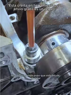 ¡Amarra macizo como un sándwich de metal! Muerde la lámina por los dos lados, dejándote unas roscas permanentes, duras como piedra y con nivel de fábrica. #HerramientasDIY #TuercasRemachables #MecanicaDIY #TrabajoEnMetal #HerramientasDeGarage