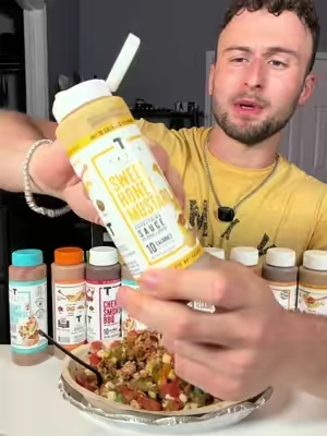 These sauces are so good #lowcalorie #sauce #tasteflavorco #lowcal #TikTokshopbacktoschool 