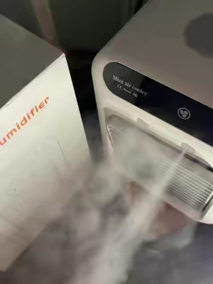 Gracias a este mini aire acondicionado ya no paso más calor en verano#minicoolers #miniaircooler #coolingfan #minicoolingfan #summervibes
