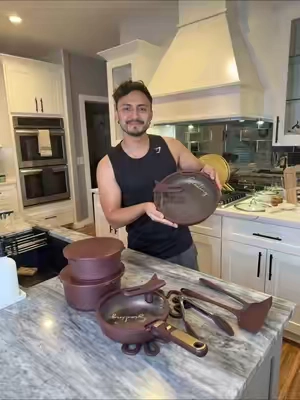 No se imaginan cómo amo cocinar en estas cacerolas me encanta que vienen los cucharones también 