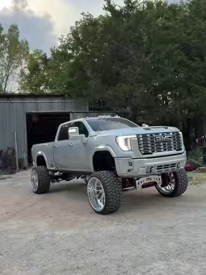 All my people with a 2015-2026 GMC / CHEVY 2500 and 3500 these @Sunpie.us mirror lights are for you ! 