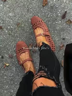 So cute and actually very soft and comfortable. True to size @Cushionaire #cushionaire #maryjanes #tiktokshopcreatorpicks #falloutfits #TikTokshopbacktoschool 