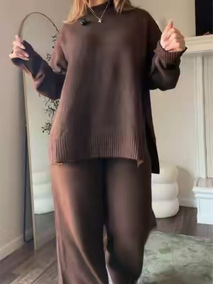 medium • brown • 5’5 • 160 lbs #outfitset #falloutfitinspo #cozyoutfit #TikTokshopbacktoschool #tiktokshopcreatorpicks 