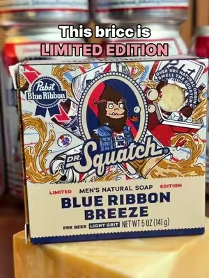 NEW: Blue Ribbon Breeze, our new limited-edition bricc made with REAL PBR beer. Inspired by Milwaukee's most iconic brew, this crisp, refreshing bricc is built for kicking back and taking it easy. 🇺🇸 Smells Like: America's Best 🌲 Scent Notes: Piney Greens, Cool Peppermint, and Fresh Ozone