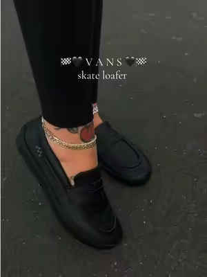 Dressed up or down these are SO good 🤩 @vans #vans #loafer #skateloafer #blackoutfit #falloutfits 