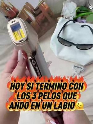 Hoy si voy a terminar con esos 3 pelos del labio que son necios 😂😂🙌🙌 #jennyclaros #hondureñosenusa🇭🇳🇺🇸 #parati #depilacion 